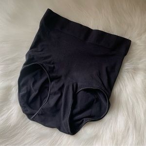 🖤SKIMS Shapewear Seamless Sculpt High Waist Brief  S/M SH-MWB-0101
